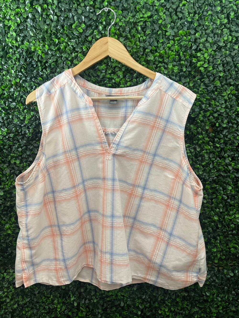Eddie Bauer, Lightweight Sleeveless Blouse, Women’s Size 2XL